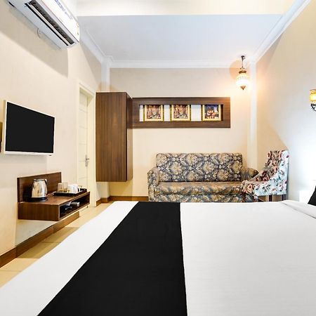 Super Townhouse Mansarovar Near Metro Station 斋浦尔 外观 照片