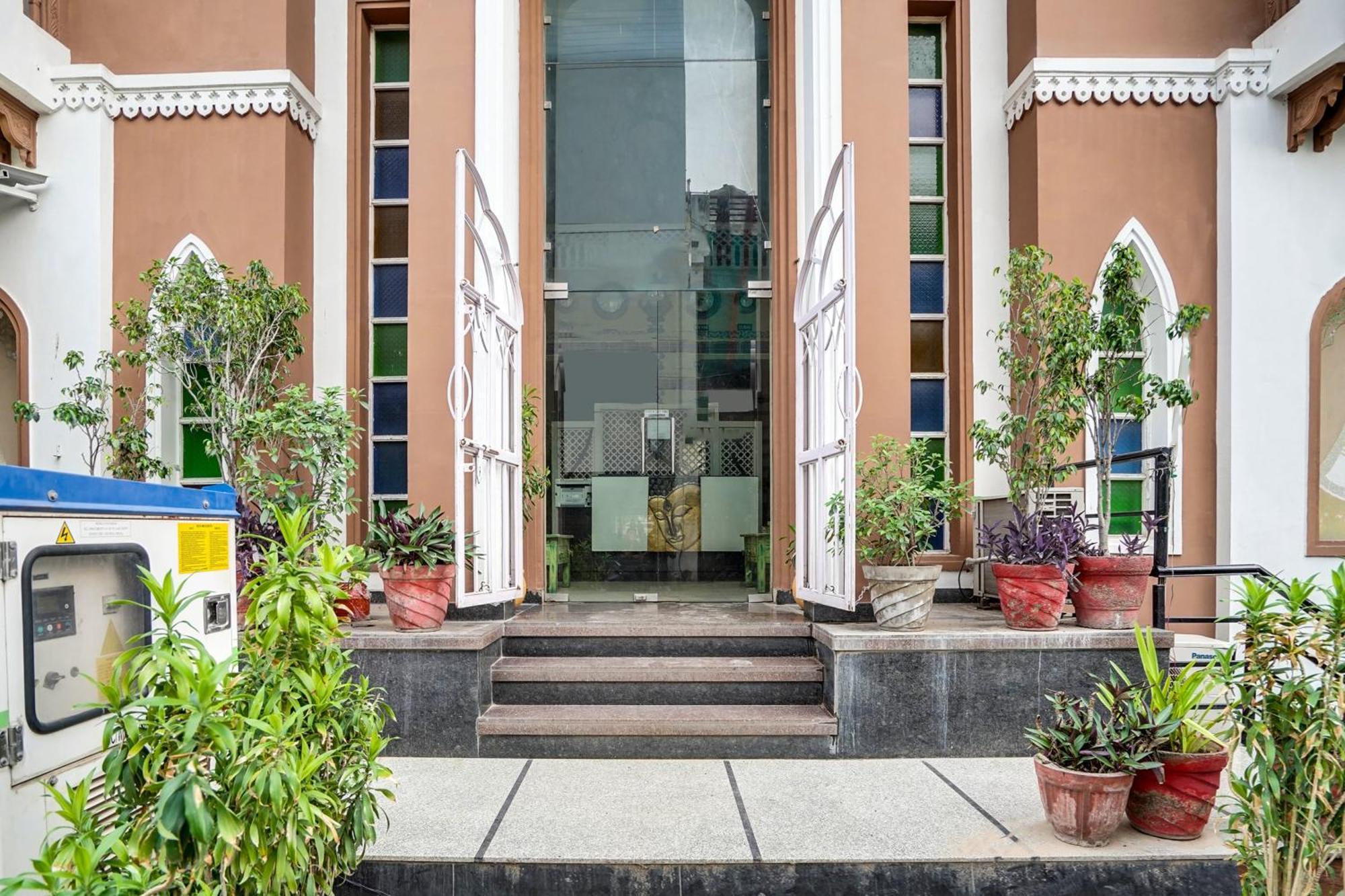 Super Townhouse Mansarovar Near Metro Station 斋浦尔 外观 照片
